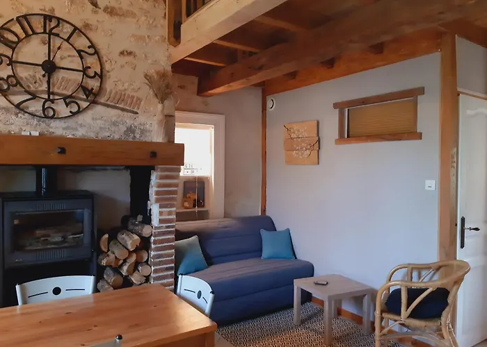 Les De L'orta Дом отдыха Saint-Jean-d'Eyraud