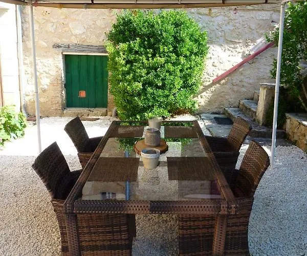 Сasa de vacaciones Les De L'orta Saint-Jean-dʼEyraud